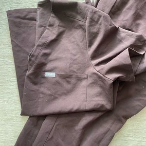 FIGS ESPRESSO SCRUB SET 🐻🤎☕️